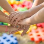 hands-2847508_640 (1)